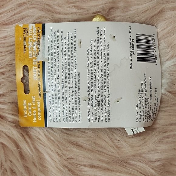 Brand New OUR PET'S HOLIDAY INSPIRED CATNIP Cat Toy-3CT - Picture 2 of 3